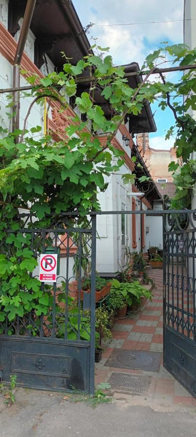 Casa Liveni Apartment Bucharest Exterior photo